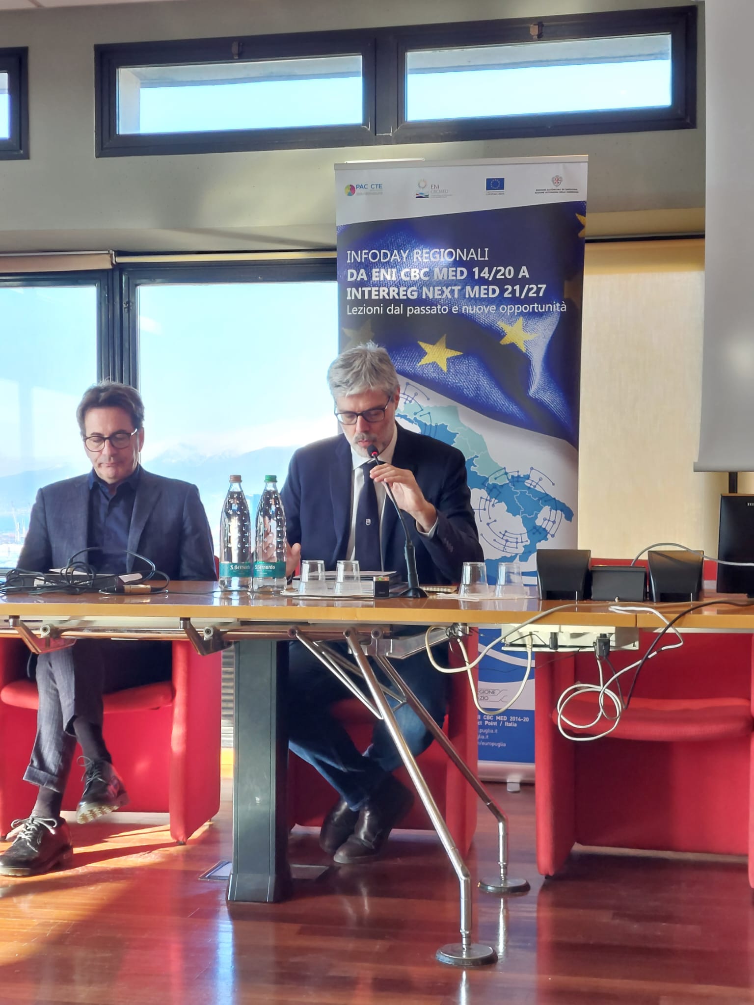 Galleria Catanzaro, Napoli, Potenza, Genova (20-22-23 novembre - 5 dicembre) – Infoday Regionali “Da ENI CBC MED 14/20 a INTERREG NEXT MED 21/27 - Lezioni dal passato e nuove opportunità” - Diapositiva 7 di 24