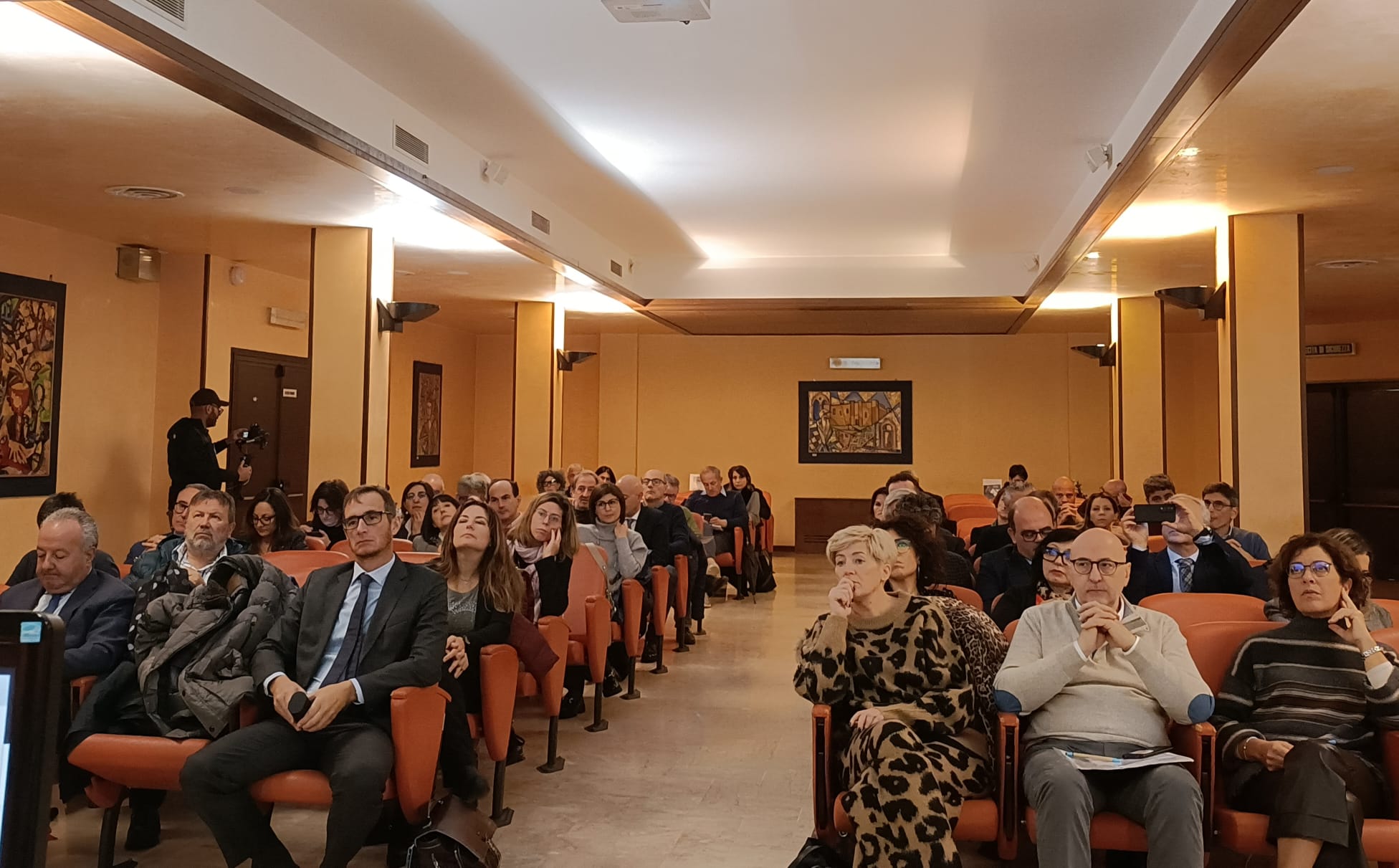 Galleria Catanzaro, Napoli, Potenza, Genova (20-22-23 novembre - 5 dicembre) – Infoday Regionali “Da ENI CBC MED 14/20 a INTERREG NEXT MED 21/27 - Lezioni dal passato e nuove opportunità” - Diapositiva 19 di 24