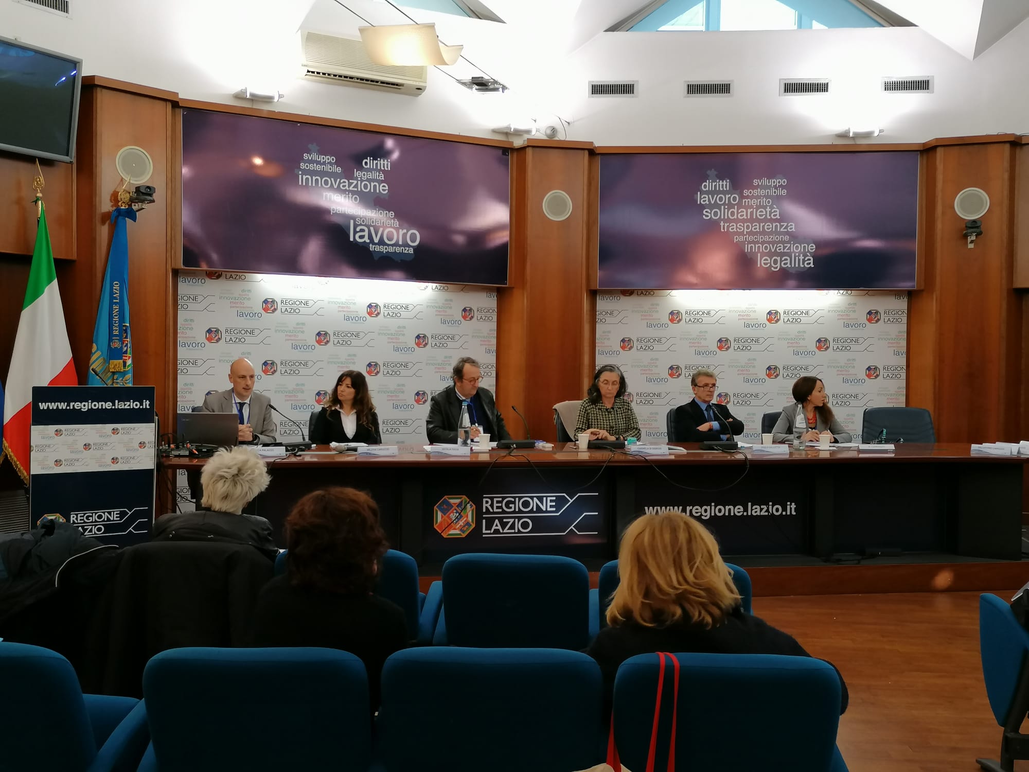 Galleria Roma, 10 dicembre 2019 – Evento nazionale tematico “La Cooperazione Euro-Mediterranea per lo sviluppo delle competenze professionali di giovani e donne. Il Programma ENI CBC Med” - Diapositiva 4 di 9