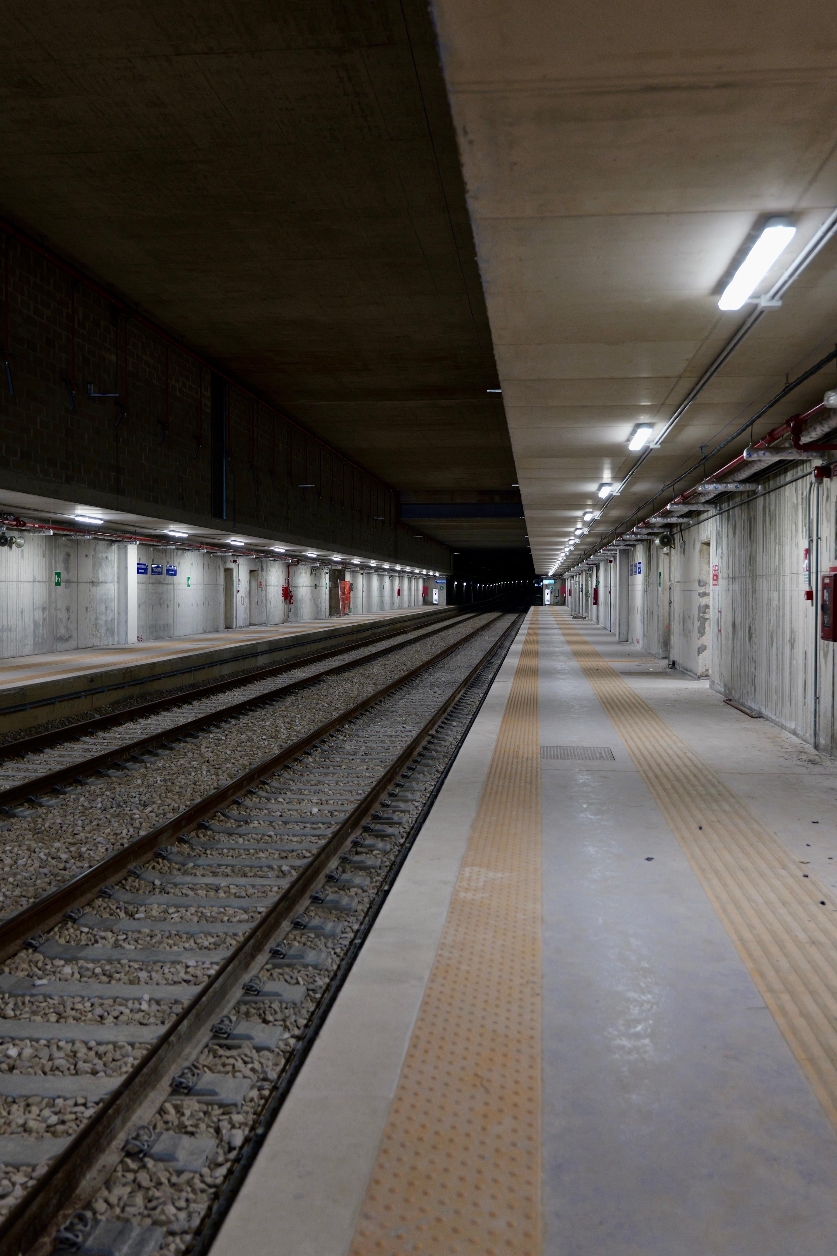 Galleria Ferrovie, sopralluogo di Decaro e Piemontese nelle nuove stazioni di Triggiano e Capurso - Diapositiva 4 di 18