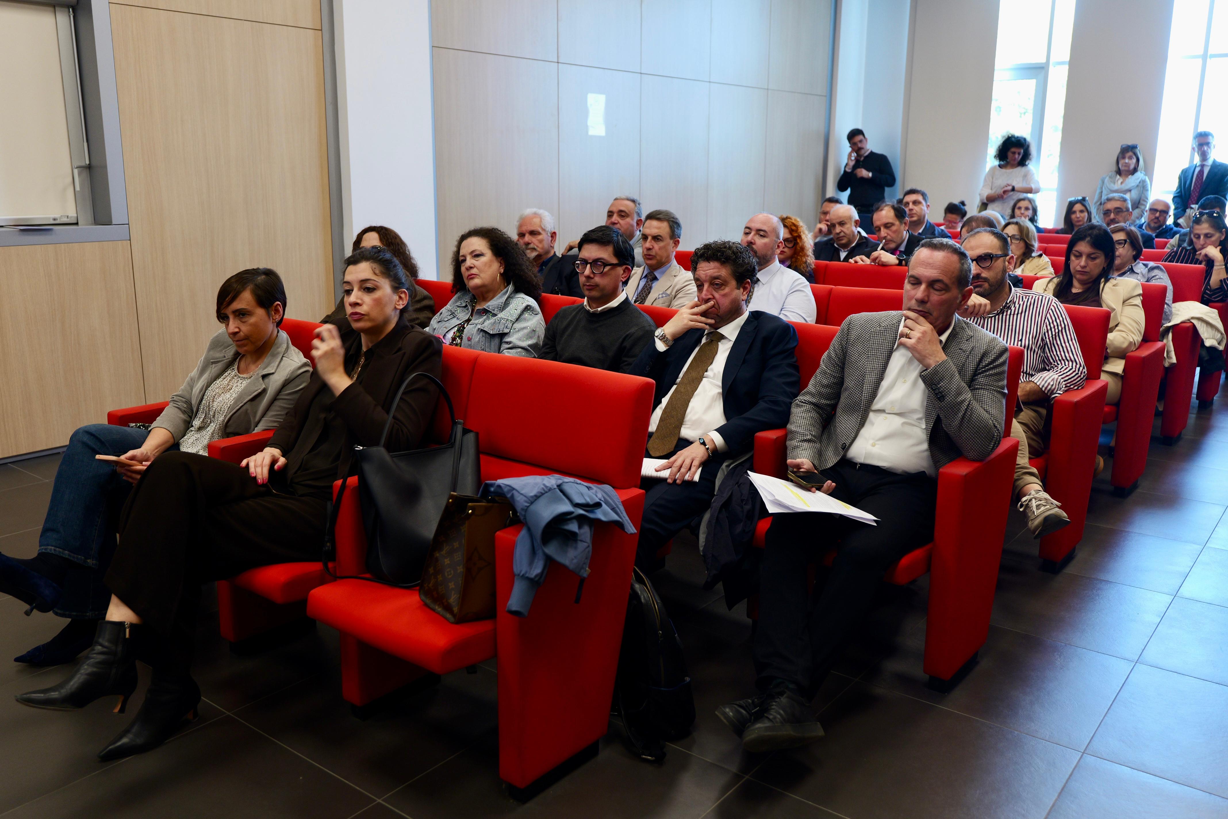 Galleria Microcredito sociale, al via il nuovo avviso rivolto a persone in difficoltà. L’assessore Casili: “Risposta concreta contro sofferenza economica e sociale” - Diapositiva 7 di 7