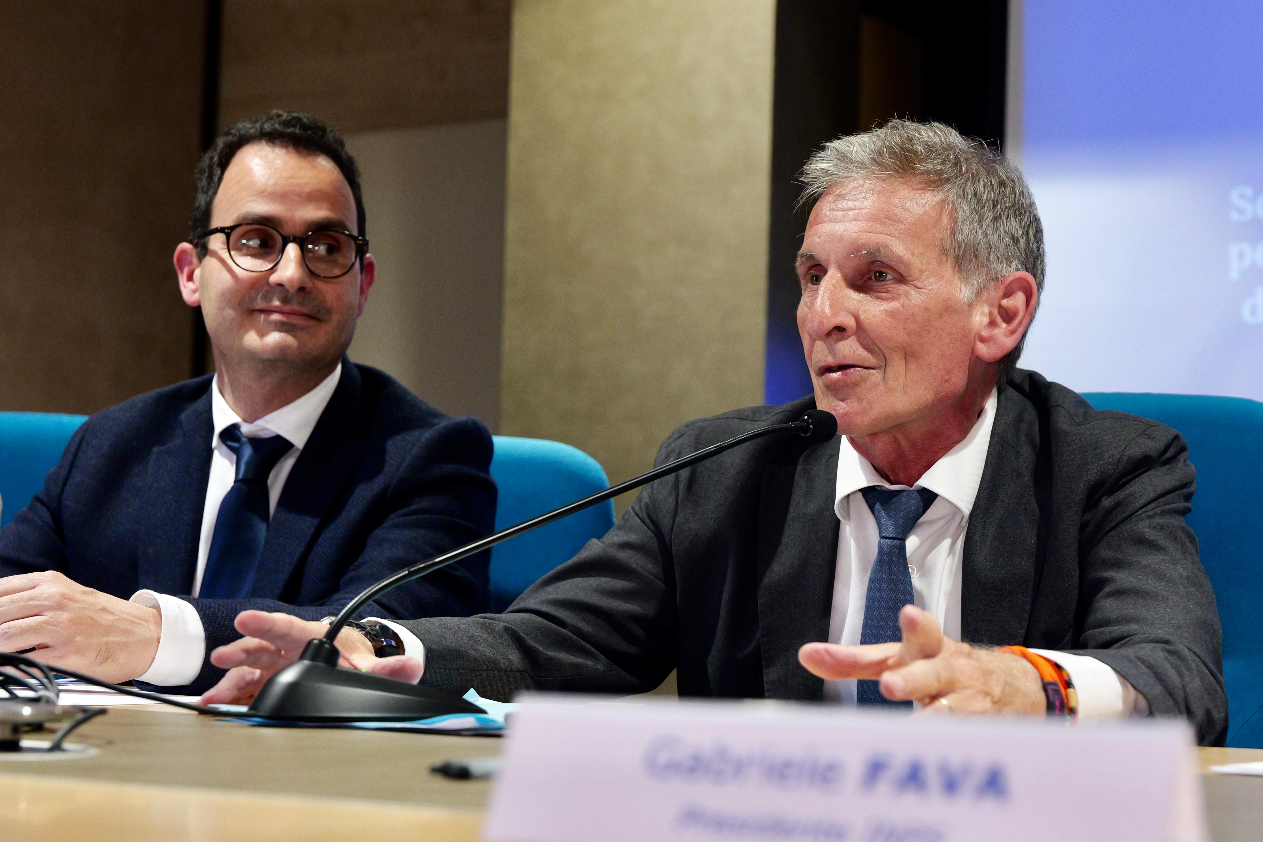 Galleria Apprendistato duale, dal prossimo anno scolastico la prima sperimentazione negli istituti tecnici e professionali della Puglia - Diapositiva 11 di 11